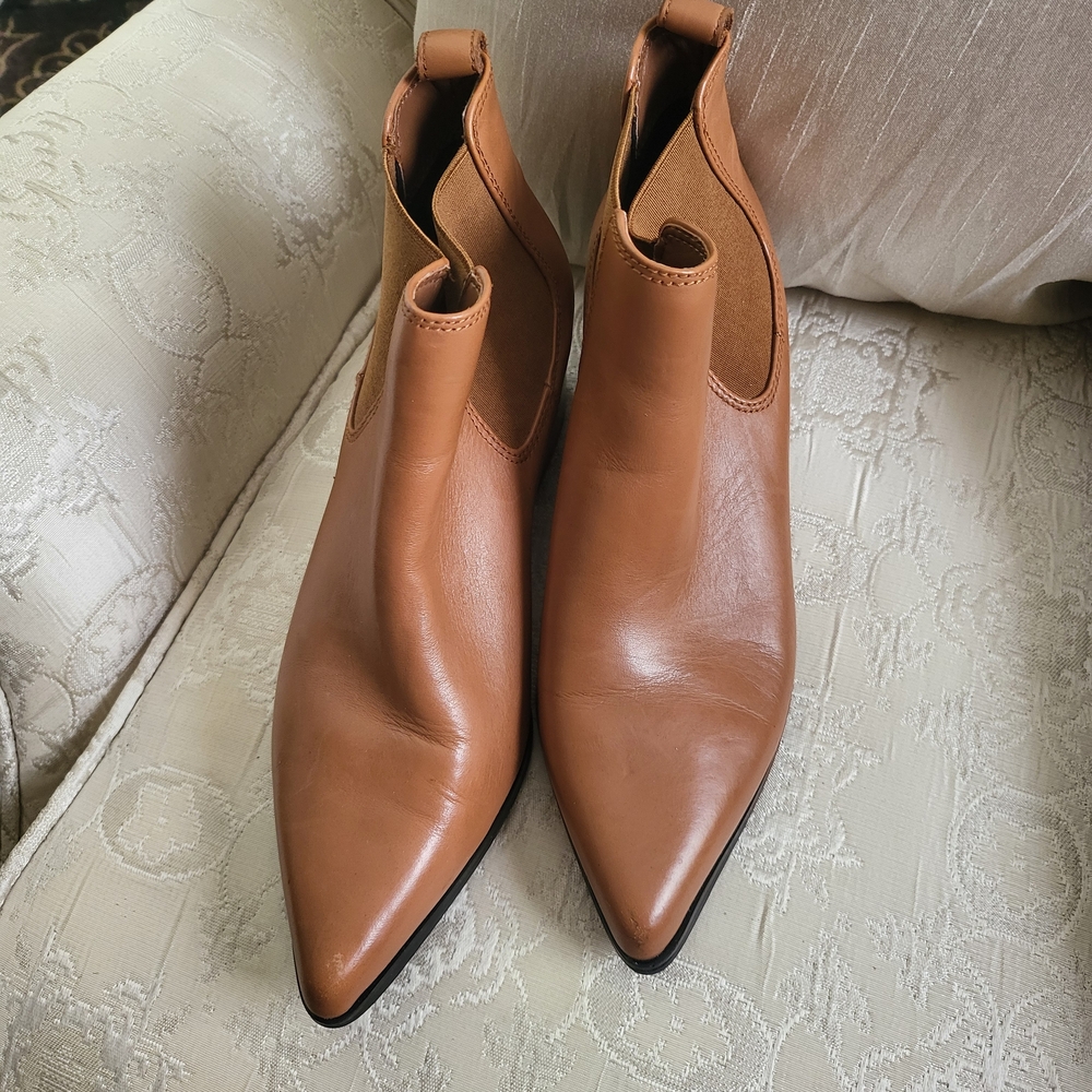 Blondo Camel Leather Ankle Booties